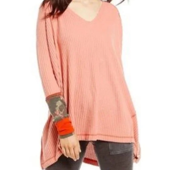 FREE PEOPLE we the free lovin leopard oversized thermal top in peach size S-XXL - Picture 4 of 13